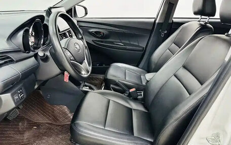 Toyota Yaris XP150 рестайлинг, 2022 год, 1 177 155 рублей, 9 фотография