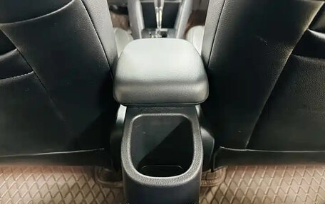 Toyota Yaris XP150 рестайлинг, 2022 год, 1 177 155 рублей, 12 фотография