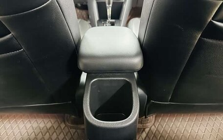 Toyota Yaris XP150 рестайлинг, 2022 год, 1 177 155 рублей, 15 фотография