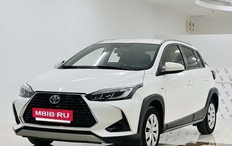 Toyota Yaris XP150 рестайлинг, 2022 год, 1 177 155 рублей, 3 фотография