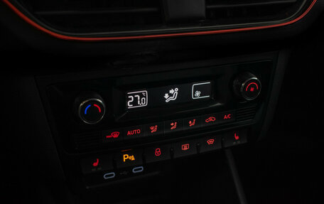 Volkswagen Polo VI (EU Market), 2020 год, 1 590 000 рублей, 14 фотография