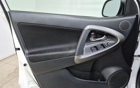 Toyota RAV4, 2011 год, 1 330 000 рублей, 18 фотография