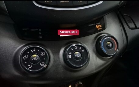 Toyota RAV4, 2011 год, 1 330 000 рублей, 15 фотография