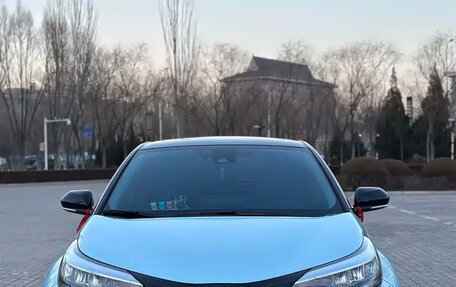 Toyota C-HR I рестайлинг, 2023 год, 2 650 155 рублей, 2 фотография