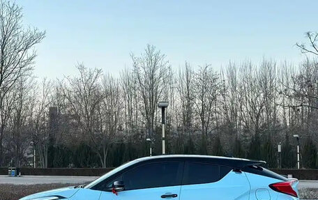 Toyota C-HR I рестайлинг, 2023 год, 2 650 155 рублей, 3 фотография