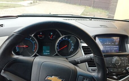 Chevrolet Cruze II, 2012 год, 700 000 рублей, 5 фотография