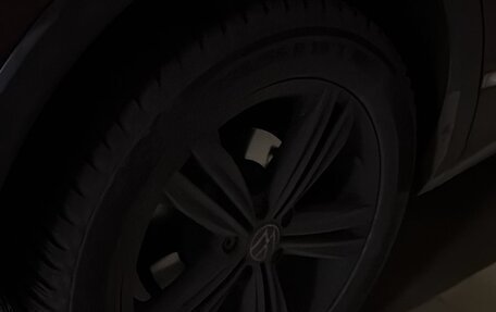 Volkswagen Tiguan II, 2021 год, 3 450 000 рублей, 13 фотография