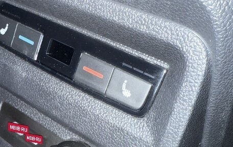 Volkswagen Tiguan II, 2021 год, 3 450 000 рублей, 12 фотография