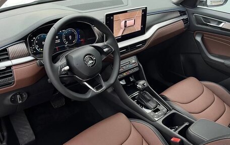 Skoda Kodiaq I, 2022 год, 4 350 000 рублей, 8 фотография