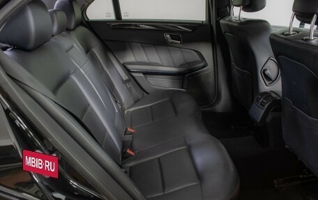 Mercedes-Benz E-Класс, 2011 год, 1 400 000 рублей, 10 фотография