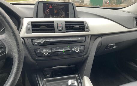 BMW 3 серия, 2015 год, 2 500 000 рублей, 6 фотография