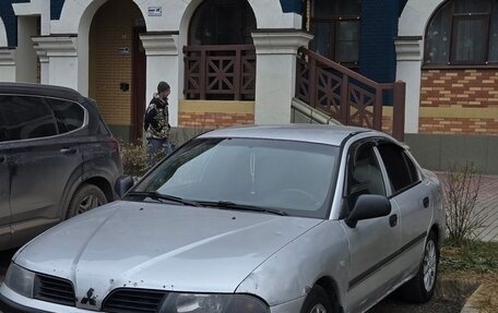 Mitsubishi Carisma I, 2003 год, 220 000 рублей, 1 фотография