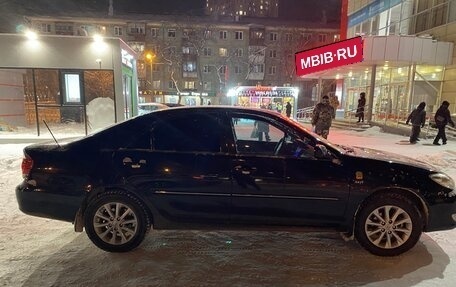 Toyota Camry V40, 2005 год, 870 000 рублей, 1 фотография
