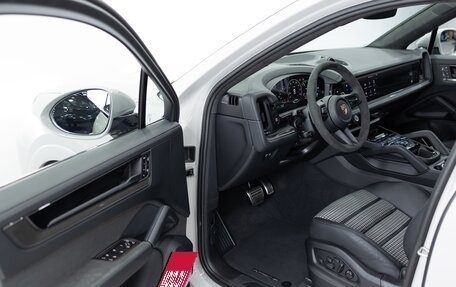 Porsche Cayenne III, 2025 год, 25 490 000 рублей, 7 фотография