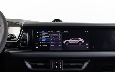 Porsche Cayenne III, 2025 год, 25 490 000 рублей, 23 фотография