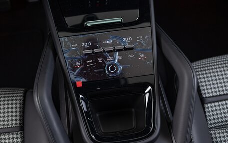 Porsche Cayenne III, 2025 год, 25 490 000 рублей, 18 фотография