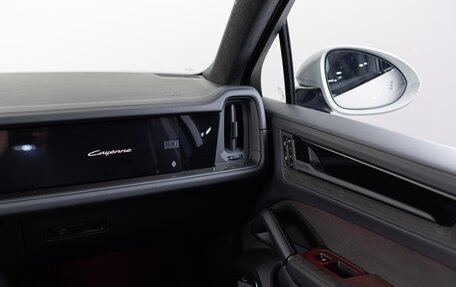 Porsche Cayenne III, 2025 год, 25 490 000 рублей, 19 фотография