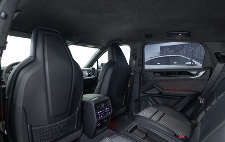 Porsche Cayenne III, 2025 год, 25 490 000 рублей, 27 фотография