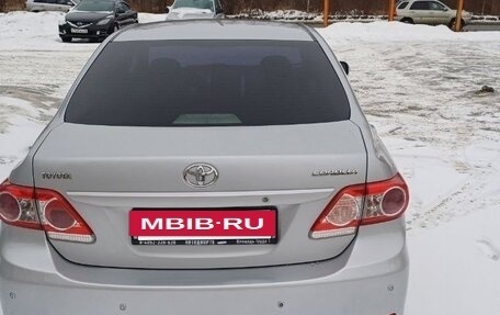 Toyota Corolla, 2011 год, 870 000 рублей, 7 фотография