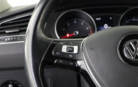 Volkswagen Tiguan II, 2018 год, 2 697 444 рублей, 12 фотография