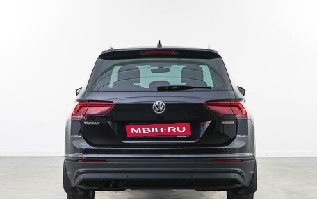 Volkswagen Tiguan II, 2018 год, 2 697 444 рублей, 4 фотография