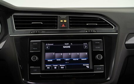 Volkswagen Tiguan II, 2018 год, 2 697 444 рублей, 18 фотография