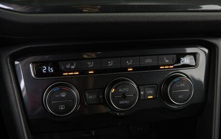 Volkswagen Tiguan II, 2018 год, 2 697 444 рублей, 17 фотография