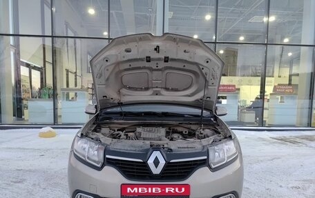 Renault Logan II, 2015 год, 680 000 рублей, 11 фотография