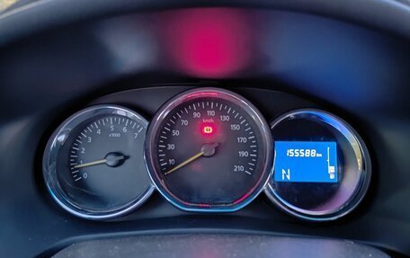 Renault Logan II, 2015 год, 680 000 рублей, 16 фотография