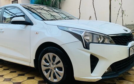 KIA Rio IV, 2021 год, 1 460 000 рублей, 3 фотография