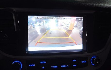 Hyundai Solaris II рестайлинг, 2017 год, 1 500 000 рублей, 10 фотография