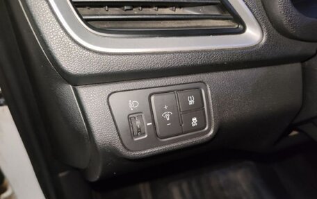 Hyundai Solaris II рестайлинг, 2017 год, 1 500 000 рублей, 25 фотография