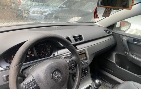 Volkswagen Passat B7, 2011 год, 765 000 рублей, 3 фотография