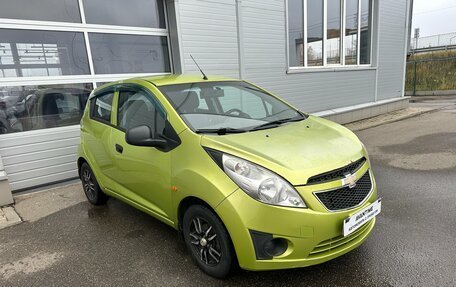 Chevrolet Spark III, 2011 год, 390 000 рублей, 3 фотография