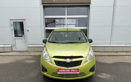 Chevrolet Spark III, 2011 год, 390 000 рублей, 2 фотография