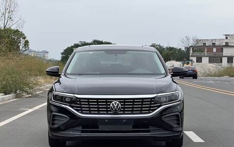 Volkswagen Passat B8 рестайлинг, 2022 год, 2 160 000 рублей, 2 фотография