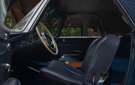 Mercedes-Benz SL-Класс, 1968 год, 13 500 000 рублей, 19 фотография