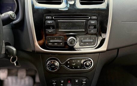 Renault Sandero II рестайлинг, 2015 год, 695 000 рублей, 11 фотография