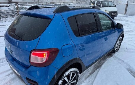 Renault Sandero II рестайлинг, 2015 год, 695 000 рублей, 7 фотография