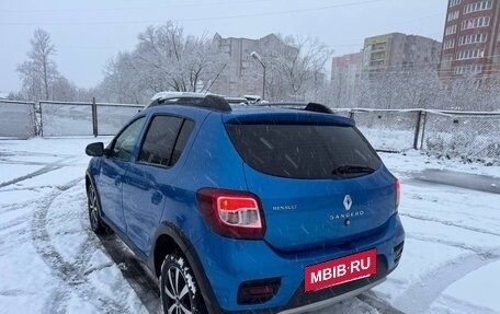 Renault Sandero II рестайлинг, 2015 год, 695 000 рублей, 3 фотография