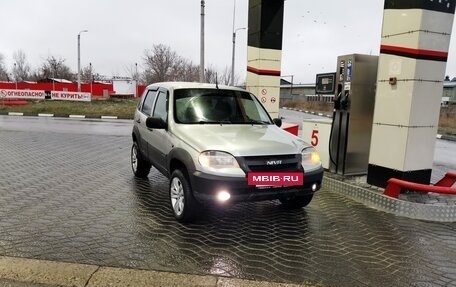 Chevrolet Niva I рестайлинг, 2004 год, 250 000 рублей, 4 фотография