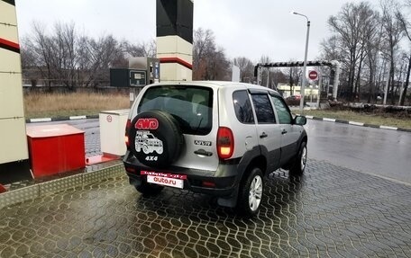 Chevrolet Niva I рестайлинг, 2004 год, 250 000 рублей, 8 фотография