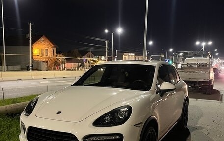Porsche Cayenne III, 2010 год, 1 980 000 рублей, 3 фотография
