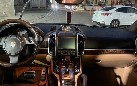 Porsche Cayenne III, 2010 год, 1 980 000 рублей, 8 фотография