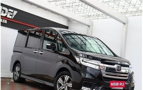 Honda Stepwgn IV, 2018 год, 1 790 002 рублей, 10 фотография