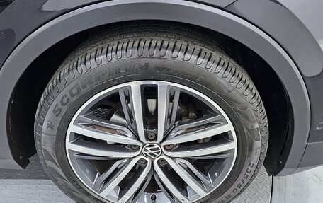 Volkswagen Tiguan II, 2023 год, 3 539 069 рублей, 8 фотография