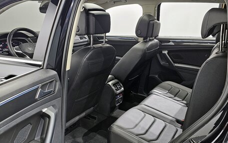 Volkswagen Tiguan II, 2023 год, 3 539 069 рублей, 19 фотография