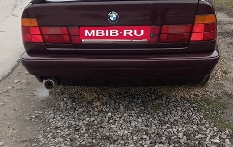 BMW 5 серия, 1992 год, 420 000 рублей, 11 фотография