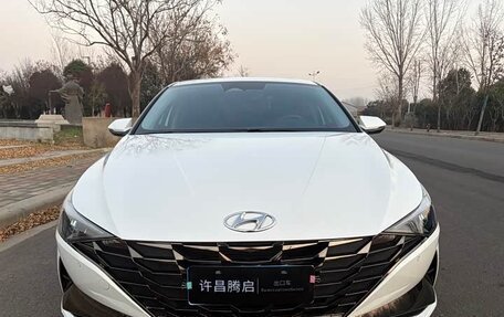 Hyundai Elantra, 2021 год, 1 580 000 рублей, 2 фотография