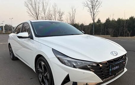 Hyundai Elantra, 2021 год, 1 580 000 рублей, 3 фотография